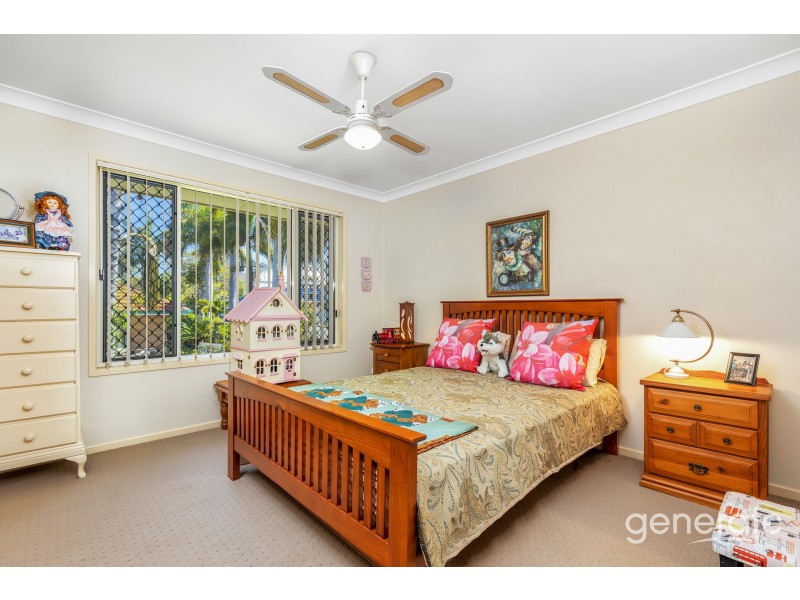 25 Williams Street, Redcliffe QLD 4020