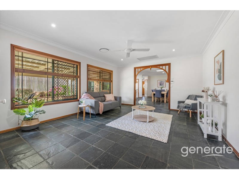 53 Castle Hill Drive, Murrumba Downs QLD 4503