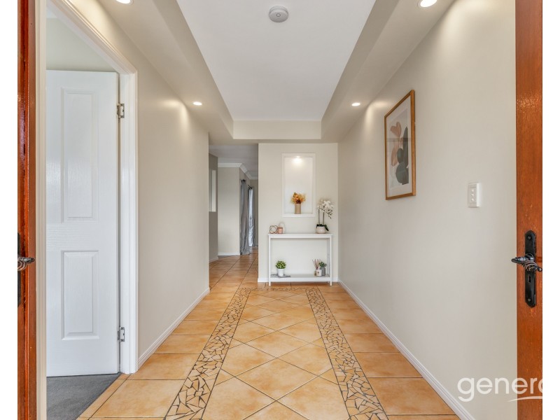 24 Townsville Crescent, Deception Bay QLD 4508