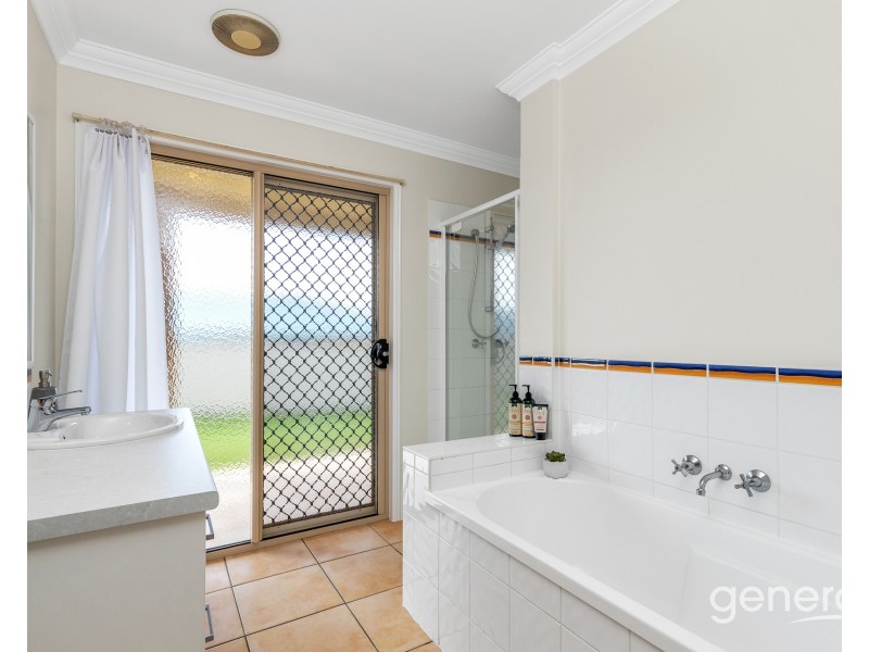 24 Townsville Crescent, Deception Bay QLD 4508