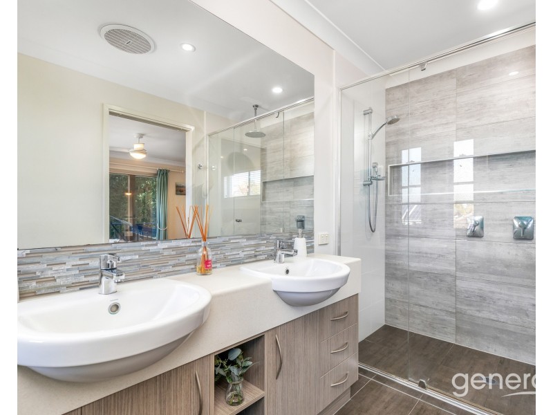 104A Maine Road, Clontarf QLD 4019