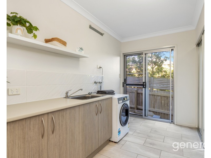 104A Maine Road, Clontarf QLD 4019