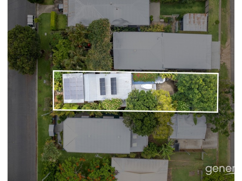 98 Oquinn Street, Nudgee Beach QLD 4014