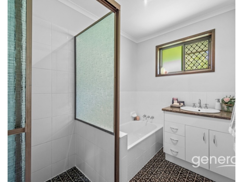 44 Matthew Flinders Drive, Caboolture South QLD 4510