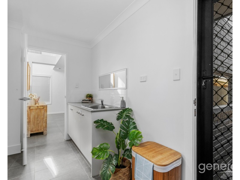 13 Junee Street, Redland Bay QLD 4165