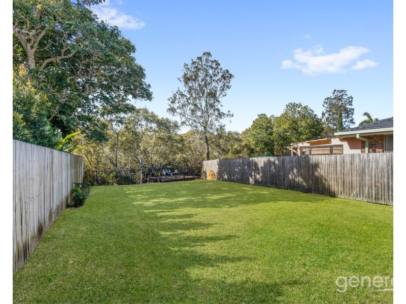 13 Junee Street, Redland Bay QLD 4165