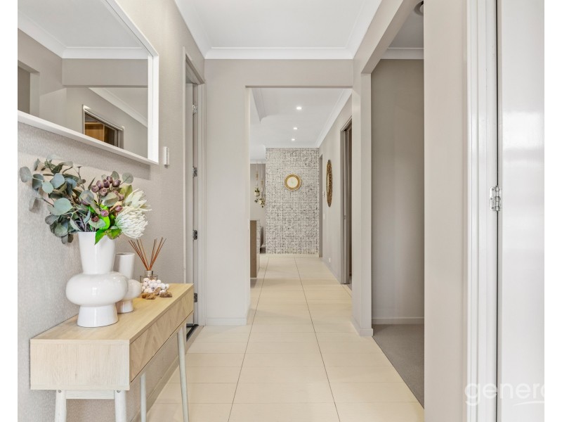 21 Hollow Crescent, Narangba QLD 4504