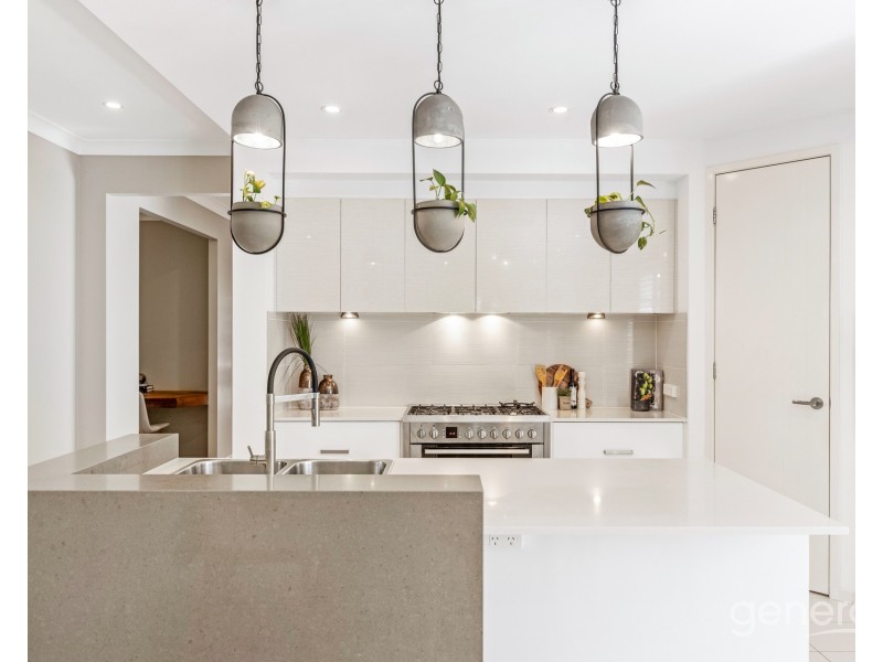 21 Hollow Crescent, Narangba QLD 4504