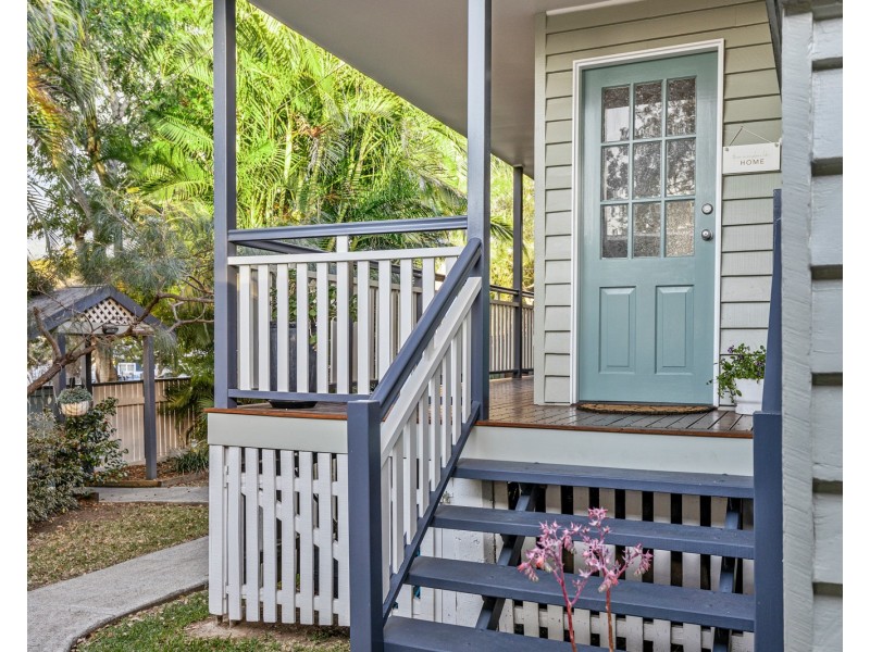 79 Glindemann Drive, Holland Park QLD 4121