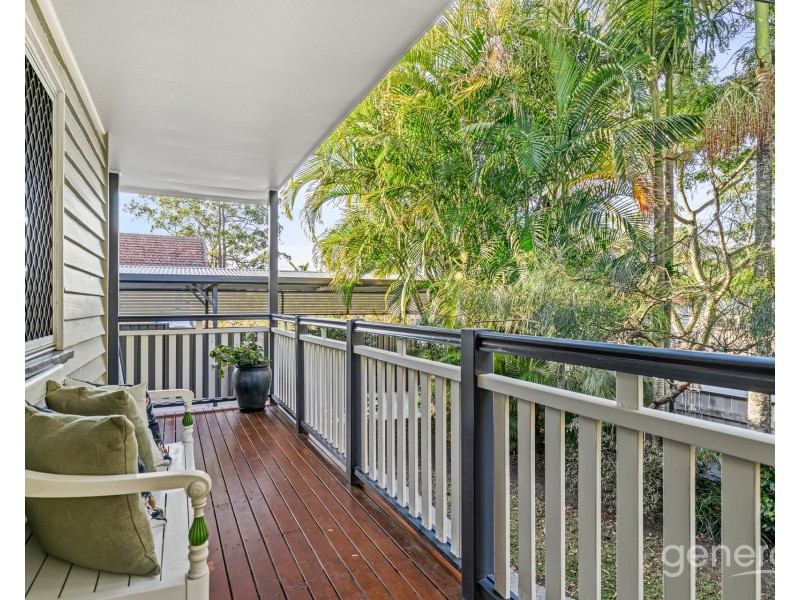 79 Glindemann Drive, Holland Park QLD 4121