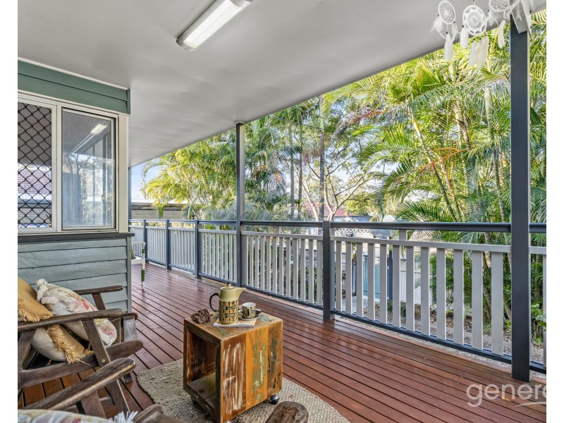 79 Glindemann Drive, Holland Park QLD 4121