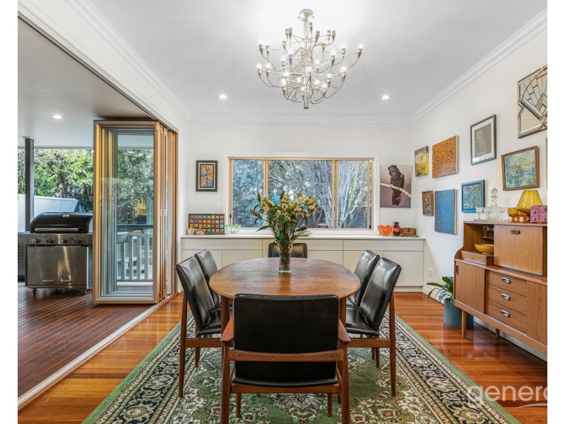 79 Glindemann Drive, Holland Park QLD 4121