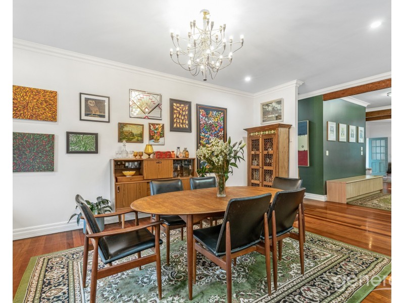 79 Glindemann Drive, Holland Park QLD 4121