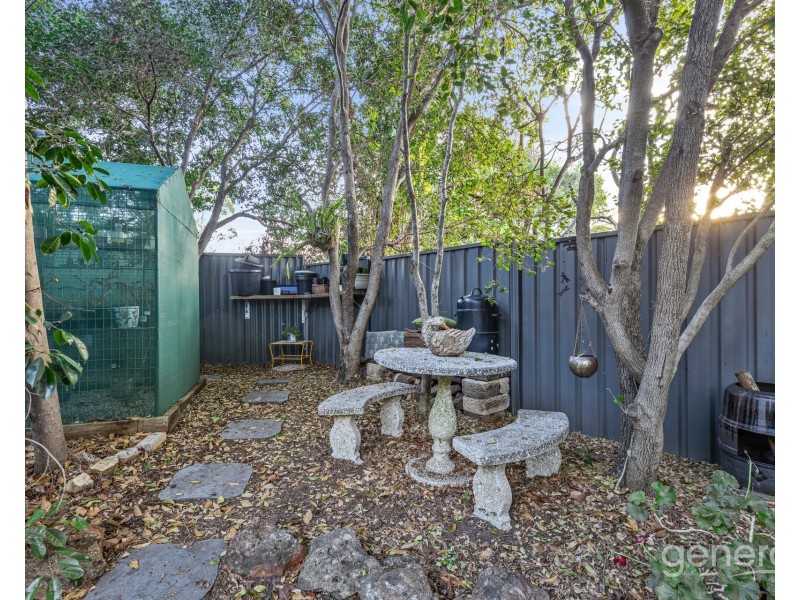 79 Glindemann Drive, Holland Park QLD 4121