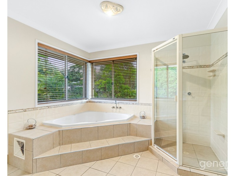 2 Ladners Court, Petrie QLD 4502
