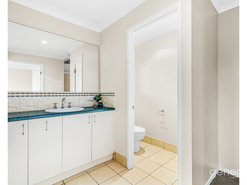 2 Ladners Court, Petrie QLD 4502