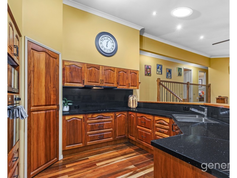 4 D`Aguilar Street, Petrie QLD 4502