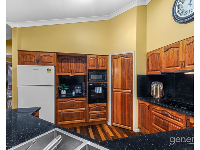 4 D`Aguilar Street, Petrie QLD 4502
