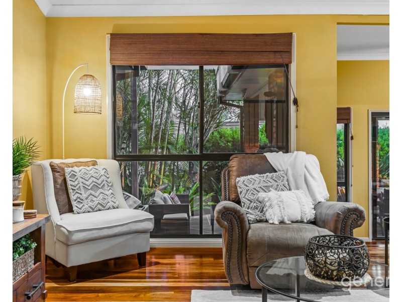 4 D`Aguilar Street, Petrie QLD 4502