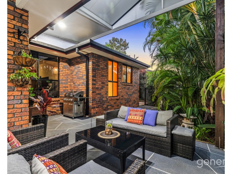 4 D`Aguilar Street, Petrie QLD 4502