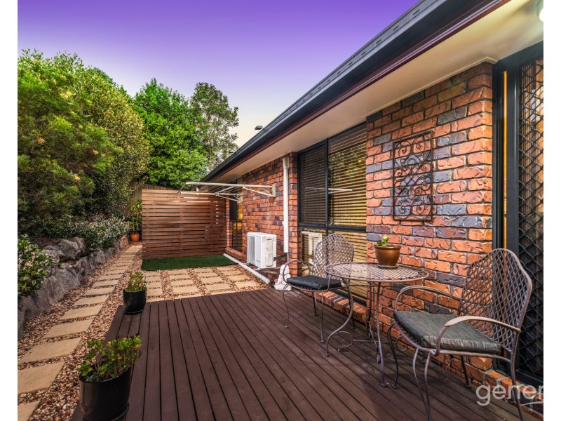 4 D`Aguilar Street, Petrie QLD 4502