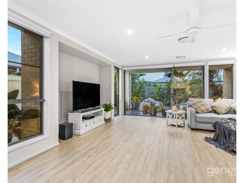 15 Holman Street, Mango Hill QLD 4509