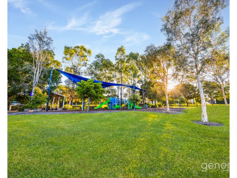 8 Merion Crescent, North Lakes QLD 4509