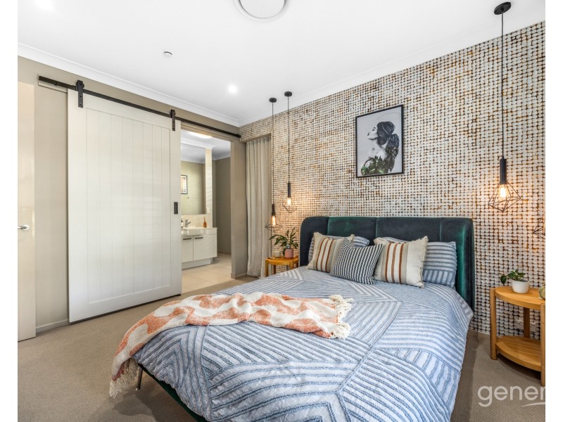 21 Hollow Crescent, Narangba QLD 4504