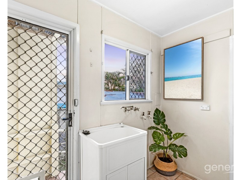 24 Ralph Street, Clontarf QLD 4019