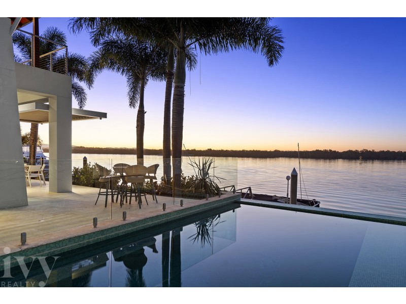 31 Knightsbridge Parade West, Sovereign Islands QLD 4216 Ivy Realty