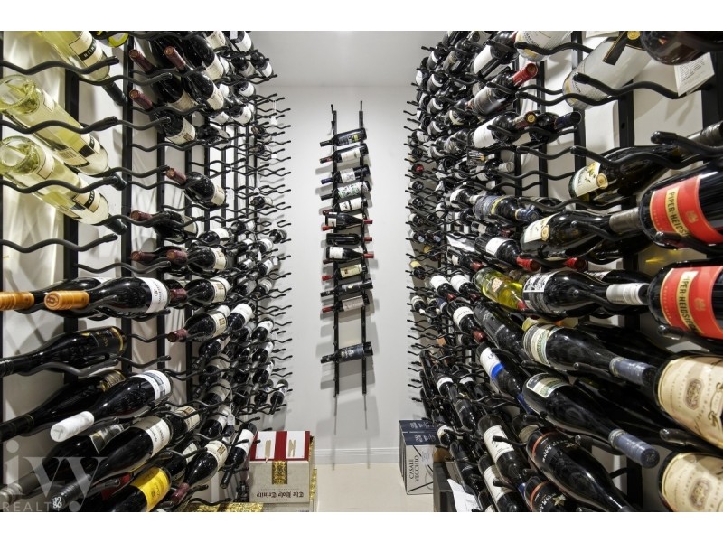 88 Royal Albert Crescent, Sovereign Islands QLD 4216