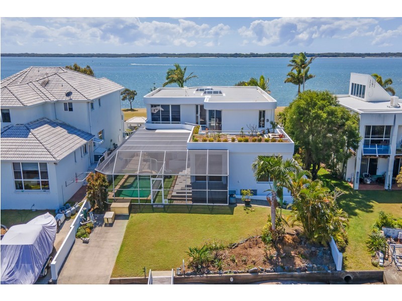 6 James Cook Esplanade, Hollywell QLD 4216