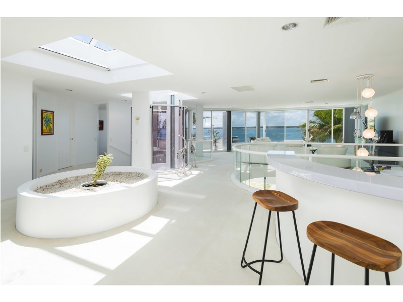 6 James Cook Esplanade, Hollywell QLD 4216