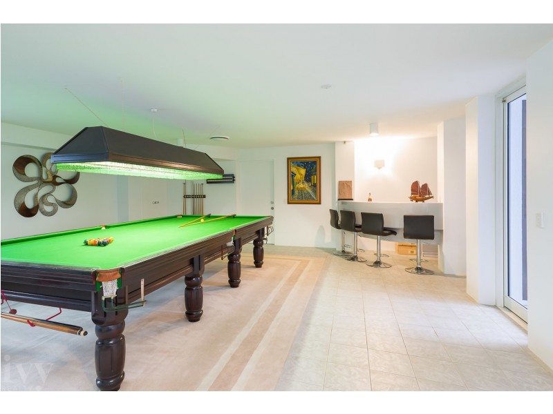 6 James Cook Esplanade, Hollywell QLD 4216