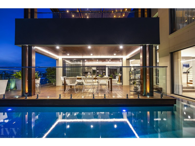 45 Cova Boulevard, Hope Island QLD 4212