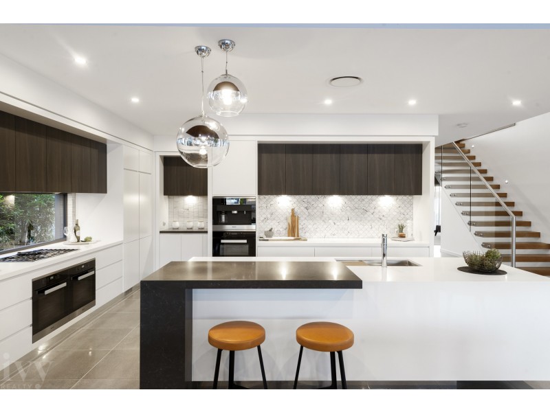 45 Cova Boulevard, Hope Island QLD 4212