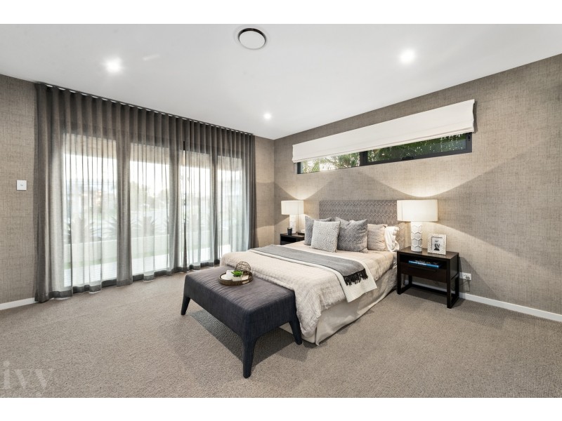 45 Cova Boulevard, Hope Island QLD 4212