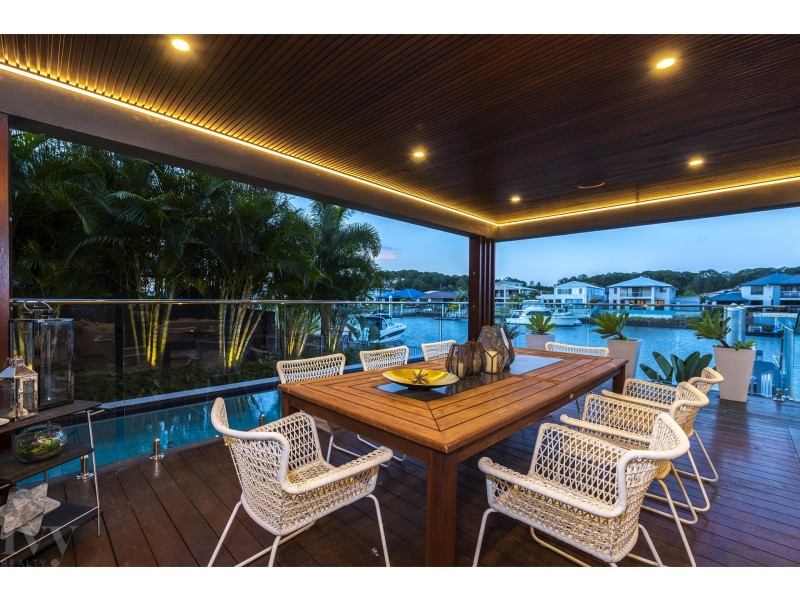 45 Cova Boulevard, Hope Island QLD 4212