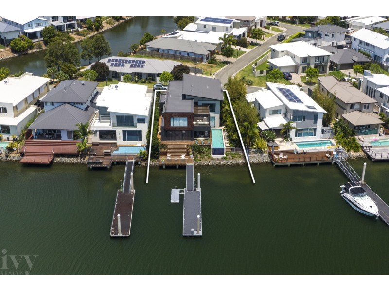 45 Cova Boulevard, Hope Island QLD 4212