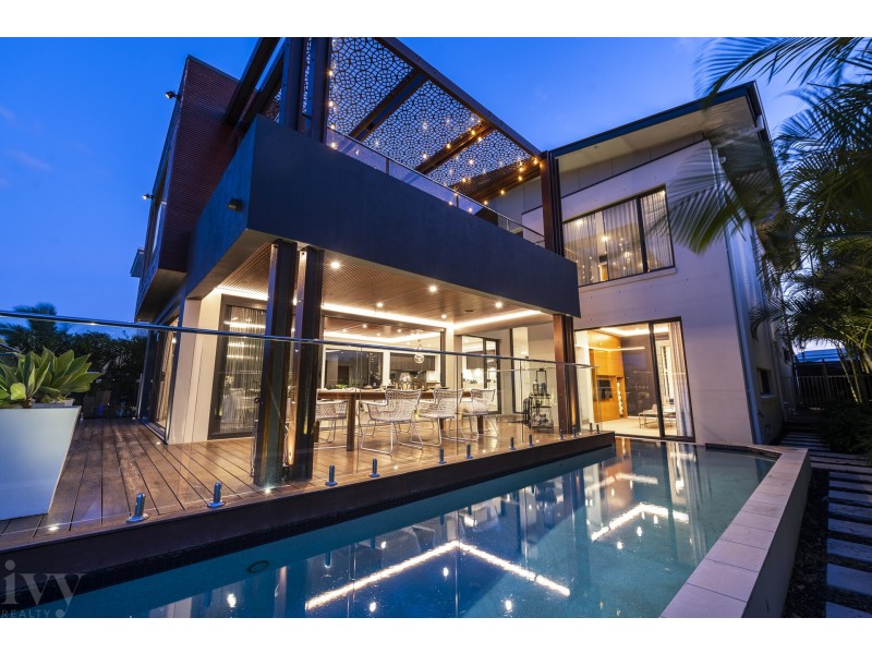 45 Cova Boulevard, Hope Island QLD 4212