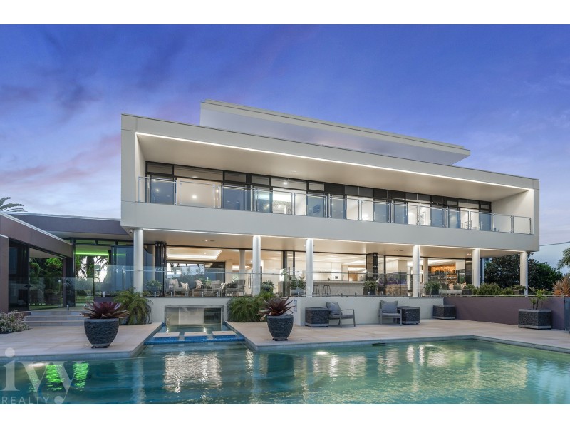 91-93 The Sovereign Mile, Sovereign Islands QLD 4216