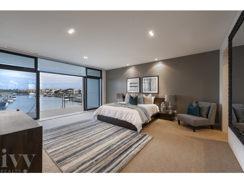 91-93 The Sovereign Mile, Sovereign Islands QLD 4216