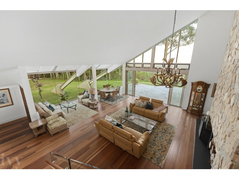 105 Wongawallan Road, Tamborine Mountain QLD 4272