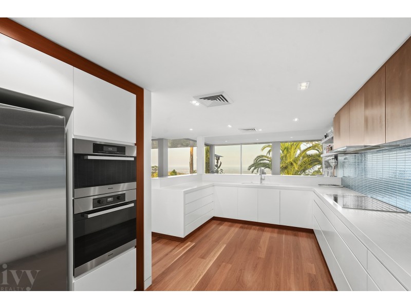 105 Wongawallan Road, Tamborine Mountain QLD 4272