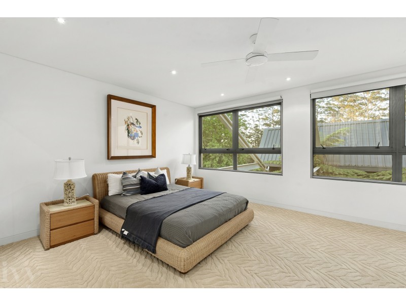 105 Wongawallan Road, Tamborine Mountain QLD 4272