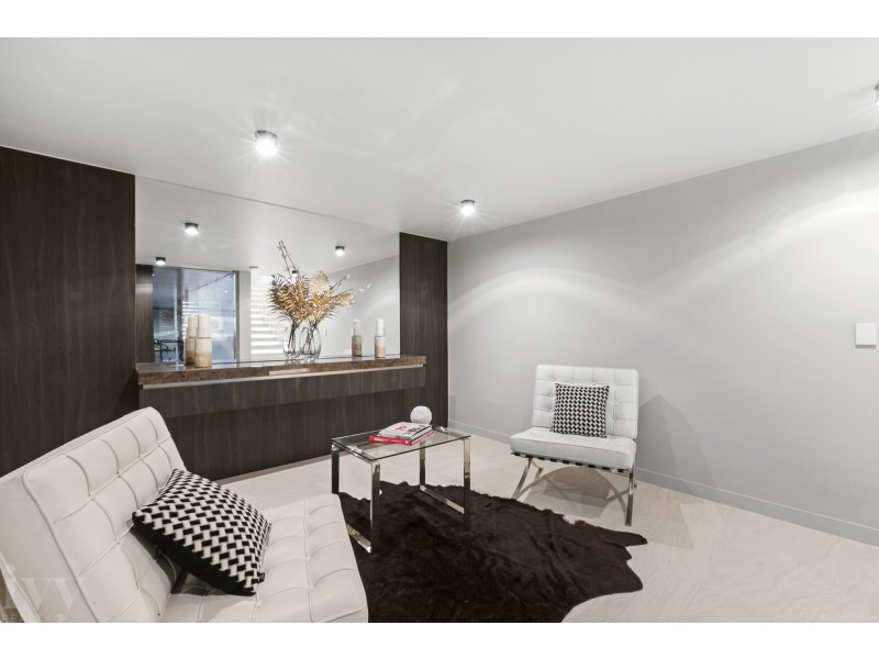 41 Royal Albert Crescent, Sovereign Islands QLD 4216