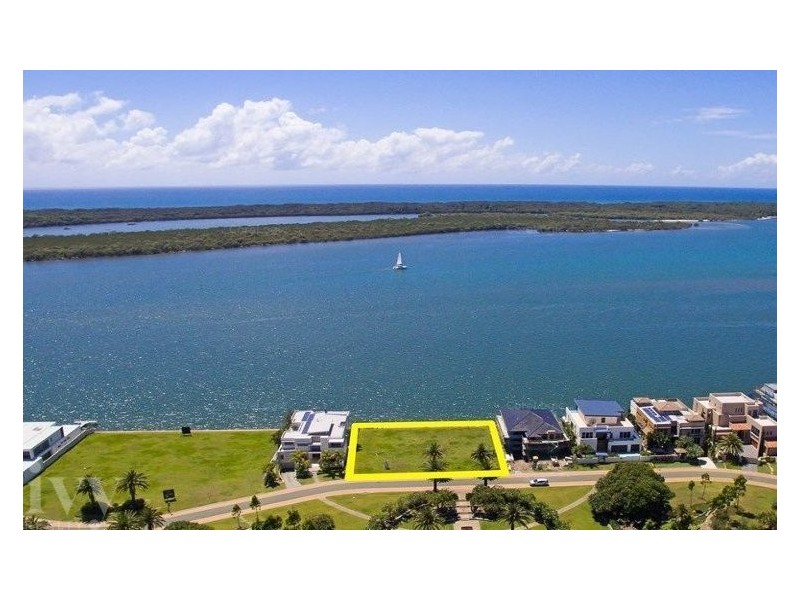 9 Parklane Terrace, Sovereign Islands QLD 4216