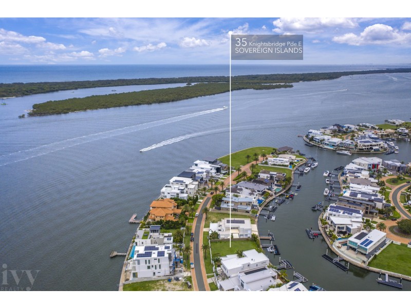 35 Knightsbridge Parade, Sovereign Islands QLD 4216
