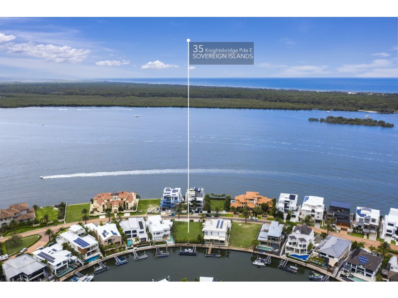35 Knightsbridge Parade, Sovereign Islands QLD 4216
