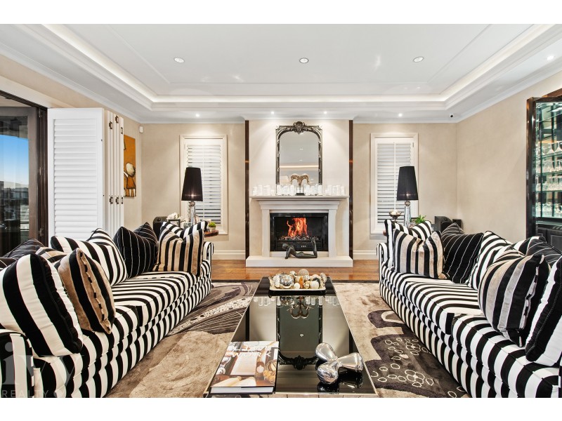 3-5 Westminster Court, Sovereign Islands QLD 4216